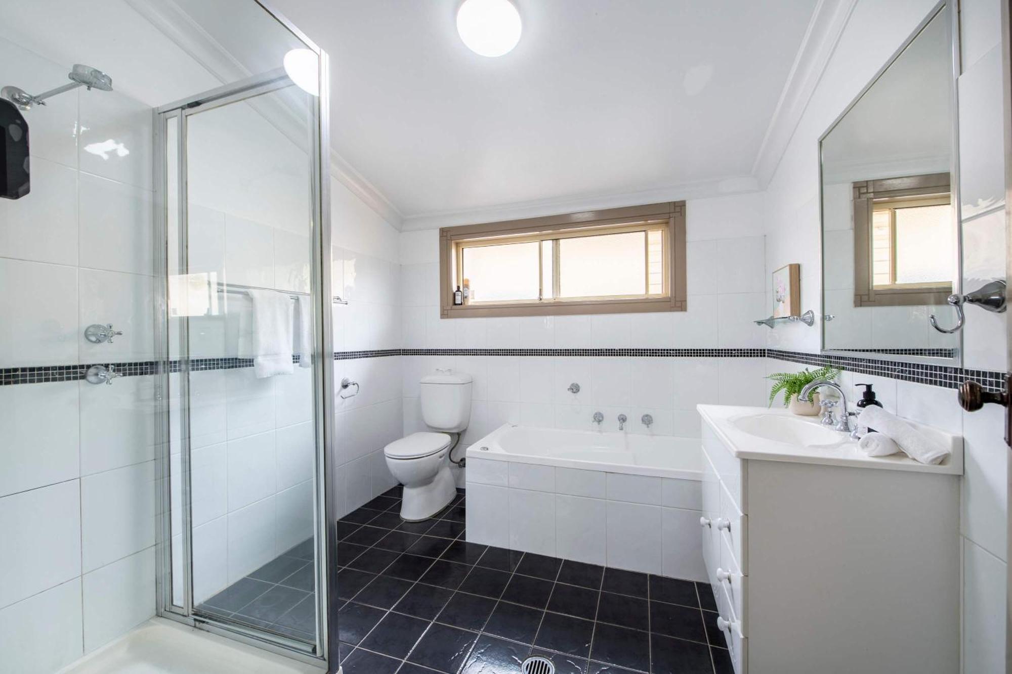Вилла South Dubbo Hideaway - Pet Friendly Экстерьер фото